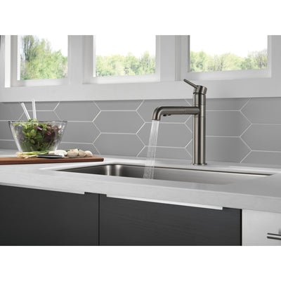 Delta Trinsic Black Stainless Steel Finish Single Handle Pull-Out Kitchen Faucet D4159KSDST