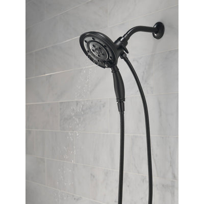 Delta Matte Black Finish In2ition HSSH Hand Shower with MagnaTite and Showerhead Combo D58471BLPK