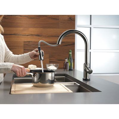 Delta Trinsic Black Stainless Steel Finish VoiceIQ Single-Handle Pull-Down Kitchen Faucet with Touch2O Technology D9159TVKSDST