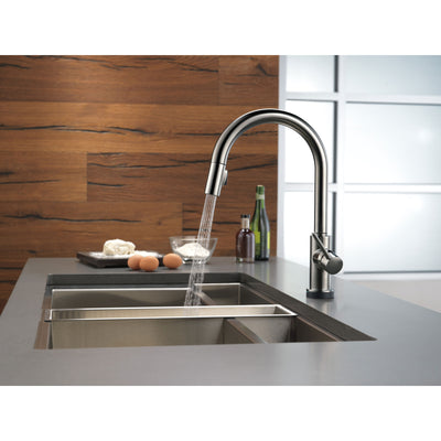 Delta Trinsic Black Stainless Steel Finish VoiceIQ Single-Handle Pull-Down Kitchen Faucet with Touch2O Technology D9159TVKSDST