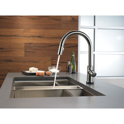 Delta Trinsic Black Stainless Steel Finish VoiceIQ Single-Handle Pull-Down Kitchen Faucet with Touch2O Technology D9159TVKSDST