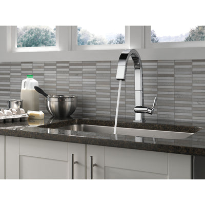 Delta Pivotal Chrome Finish Single Handle Pull Down Kitchen Faucet D9193DST