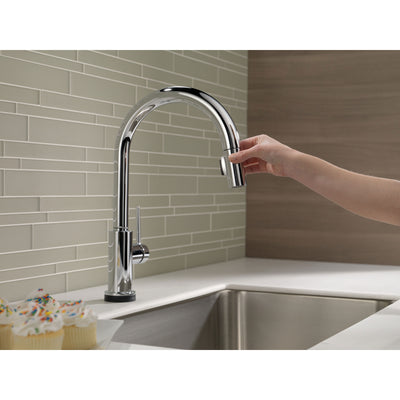 Delta Trinsic Chrome Finish VoiceIQ Single-Handle Pull-Down Kitchen Faucet with Touch2O Technology D9159TVDST