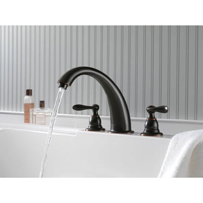 Delta Windemere Oil Rubbed Bronze Widespread Roman Tub Faucet with Valve D892V
